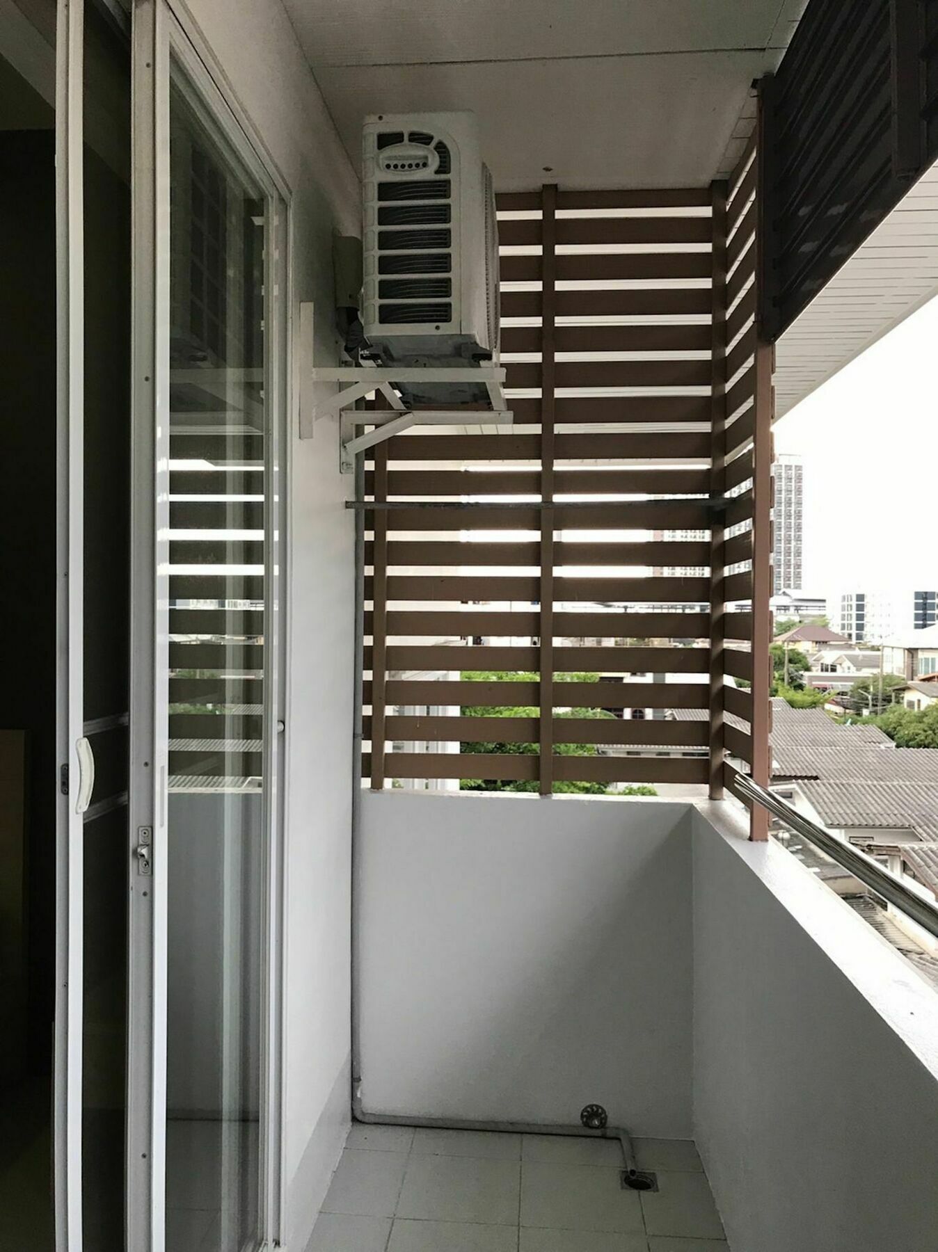 Ruan Plaisoi Apartment Бангкок Экстерьер фото
